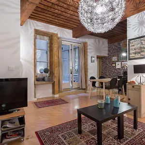 Daire Le 27 L, Lyon